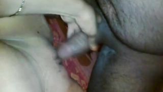 Член пронзает влагалище в хоум видео